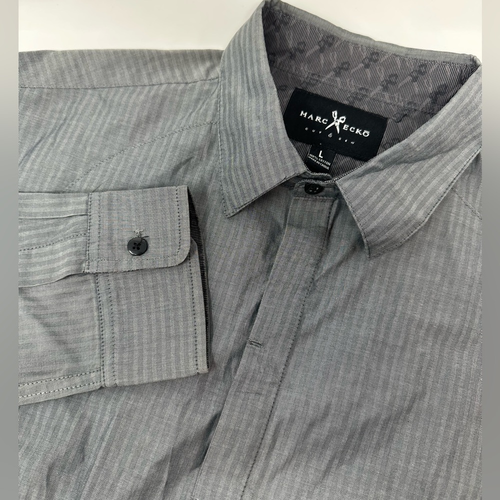 Marc Ecko Cut & Sew Shirt Mens Sz L Gray Stripes Button Front Long Sleeve M7
